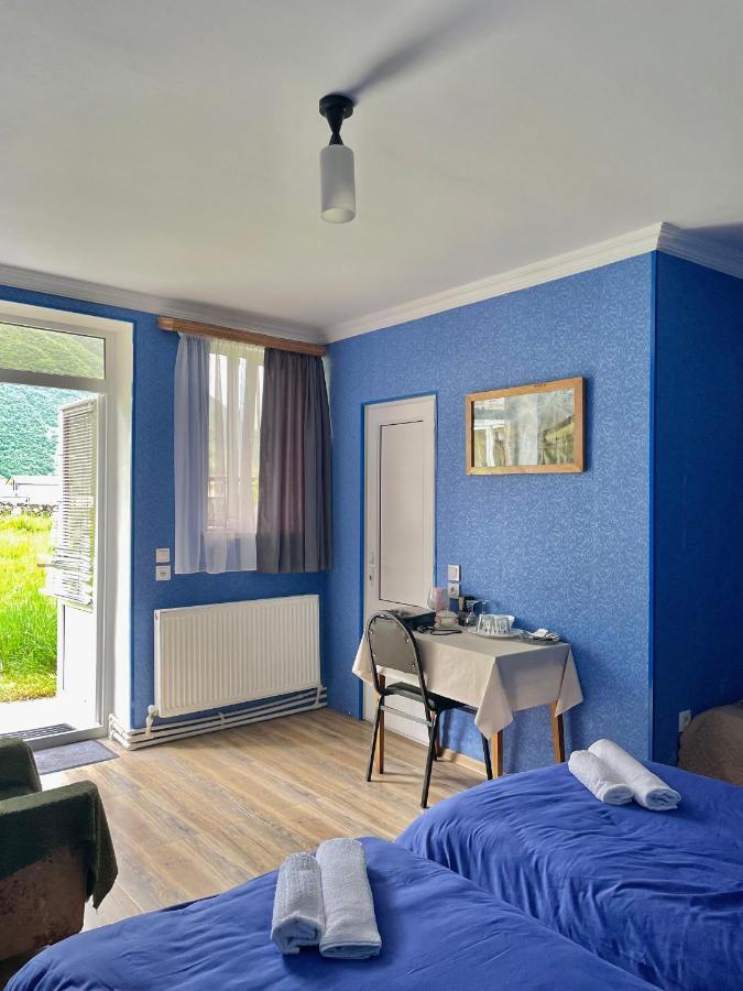 Piligrim Kazbegi Hotel Buitenkant foto